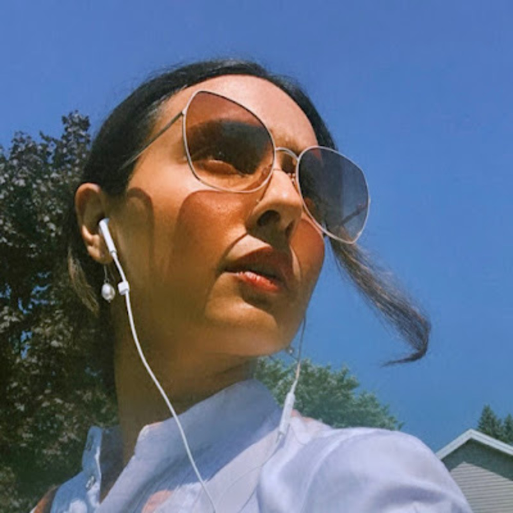 Meet your Posher, Shubhreet